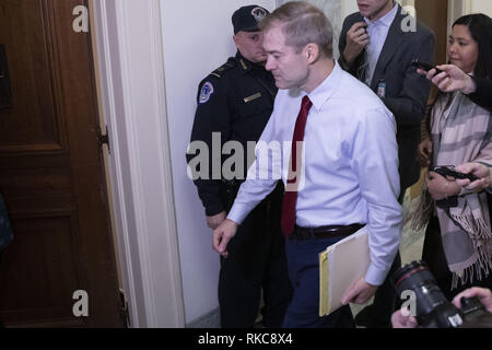 Washington, District of Columbia, USA. 7 Dez, 2018. Vertreter Jim Jordan, Republikaner aus Ohio, kommt für eine geschlossene Tür treffen auf dem Capitol Hill in Washington DC am 7. Dezember 2018. Credit: Alex Edelman/ZUMA Draht/Alamy leben Nachrichten Stockfoto