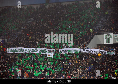 Reggio Emilia, Italien. 10. Feb 2019. Foto LaPresse/Filippo Rubin 10/02/2019 Reggio Emilia (Italia) Sport Calcio Sassuolo - Juventus - Campionato di calcio Serie A 2018/2019 Nella Foto: ICH TIFOSI DEL SASSUOLO Foto/LaPresse Filippo Rubin Februar 10, 2019 Reggio Emilia (Italien) Sport Fussball Sassuolo vs Juventus - Italienische Fußball-Liga einen 2018/2019 Stadion im Pic: SASSUOLO UNTERSTÜTZER Stockfoto