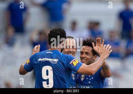 Belo Horizonte, Brasilien. 10 Feb, 2019. MG - Belo Horizonte - 02/10/2019 - Mineiro 2019, Cruzeiro gegen Tupynambas-Spieler Rafinha do Cruzeiro feiert sein Ziel bei einem match gegen Tupi am Stadion Mineirao für die Meisterschaft 2019. Foto: Pedro Vale/AGIF AGIF/Alamy Credit: Live-Nachrichten Stockfoto