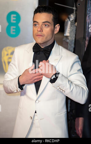 London, Großbritannien. 10 Feb, 2019. Rami Malek besucht die EE British Academy Film Awards in der Royal Albert Hall, London, England am 10. Februar 2019 Credit: Gary Mitchell, GMP-Media/Alamy leben Nachrichten Stockfoto