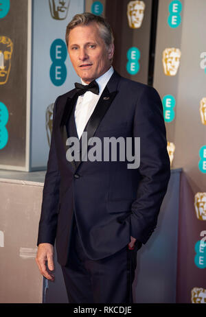 London, Großbritannien. 10 Feb, 2019. Viggo Mortensen besucht die EE British Academy Film Awards in der Royal Albert Hall, London, England am 10. Februar 2019 Credit: Gary Mitchell, GMP-Media/Alamy leben Nachrichten Stockfoto
