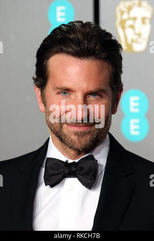 London, Großbritannien. 10 Feb, 2019. Bradley Cooper, EE British Academy Film Awards, die Royal Albert Hall, London, UK, 10. Februar 2019, Foto von Richard Goldschmidt Credit: Rich Gold/Alamy leben Nachrichten Stockfoto