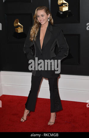 Los Angeles, CA, USA. Februar 2019. Los Angeles, Kalifornien, USA. Februar 2019. 10. Februar 2019 – Los Angeles, Kalifornien – Miley Cyrus. 61. Jährliche GRAMMY Awards im Staples Center. Foto: AdMedia Stockfoto