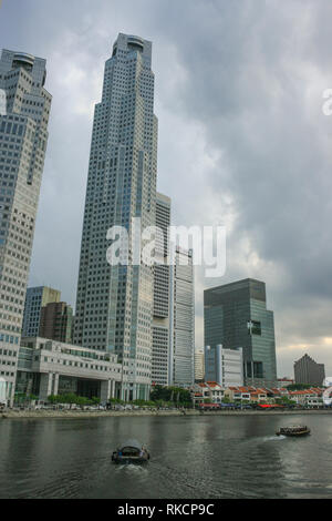 Fluss Boote auf dem Singapore River am Boat Quay, Singapur Stockfoto