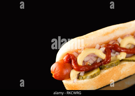 Hotdog in der rechten unteren Ecke für Stockfoto