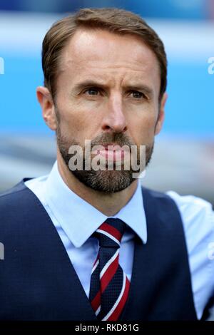 ENGLAND MANAGER GARETH SOUTHGATE ENGLAND V PANAMA ENGLAND V PANAMA, FIFA WM-Stadion 2018 Russland Nizhny Novgorod, Nishnij Nowgorod, Russland 24 Juni 2018 GBC 8632 2018 FIFA World Cup Russland WARNUNG! Dieses Foto darf nur verwendet für Zeitung und/oder Zeitschrift redaktionelle Zwecke. Möglicherweise nicht für Publikationen, bei denen 1 Spieler verwendet werden, 1 Club oder 1 Wettbewerb ohne schriftliche Genehmigung von Fußball DataCo Ltd. Für Rückfragen wenden Sie sich bitte an Fußball DataCo Ltd +44 (0) 207 864 9121 Stockfoto