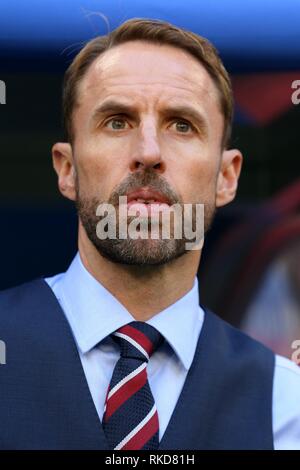 GARETH SOUTHGATE SCHWEDEN V ENGLAND SCHWEDEN V England, 2018 FIFA WORLD CUP RUSSLAND SAMARA ARENA, Samara, Russland, 07. Juli 2018 GBC 9352 2018 FIFA WM Stadion Spartak Moskau Russland WARNUNG! Dieses Foto darf nur verwendet für Zeitung und/oder Zeitschrift redaktionelle Zwecke. Möglicherweise nicht für Publikationen, bei denen 1 Spieler verwendet werden, 1 Club oder 1 Wettbewerb ohne schriftliche Genehmigung von Fußball DataCo Ltd. Für Rückfragen wenden Sie sich bitte an Fußball DataCo Ltd +44 (0) 207 864 9121 Stockfoto