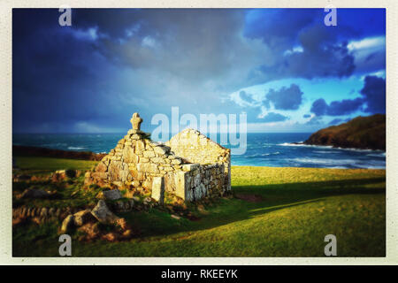 St. Helen's Oratory, an der Küste von Cornwall Cape Cornwall, UK - Johannes Gollop Stockfoto