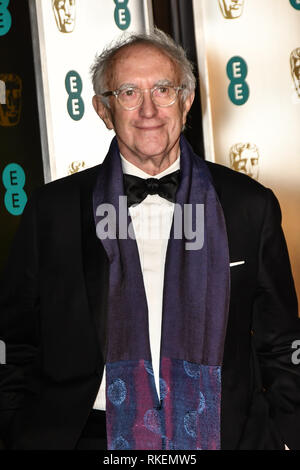 London, Großbritannien. 10 Feb, 2019. Jonathan Pryce Arrivers am D-ITET British Academy Film Awards 2019 nach - Partei Abendessen im Grosvenor House am 10. Feb 2019. Bild Capital/Alamy leben Nachrichten Stockfoto