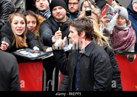 Berlin, Deutschland. 11 Feb, 2019. Christian Bale ankommen für die 'Vice' Pressekonferenz auf der 69. Internationalen Filmfestspiele Berlin/Berlinale 2019 im Hotel Grand Hyatt am Februar in Berlin, Deutschland. Credit: Geisler-Fotopress GmbH/Alamy leben Nachrichten Stockfoto