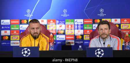 ESCLUSIVA als ROMA Foto Luciano Rossi/AS Roma/LaPresse 11/02/2019 Roma (Italia) Sport Calcio Conferenza Stampa Nella Foto: Daniele De Rossi, Eusebio di Francesco Trigoria Roma EXKLUSIVE ALS ROMA Foto Luciano Rossi/AS Roma/LaPresse 11/02/2019 Roma (Italia) Sport Fussball Pressekonferenz im Pic: Daniele De Rossi, Eusebio di Francesco Trigoria Roma Stockfoto