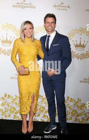 In Pasadena, Kalifornien. 9 Feb, 2019. Debbie Matenopoulos, Cameron Mathison in der Ankunftshalle für Hallmark Channel TCA2019 Winter Party, Turnier, Pasadena, CA Februar 9, 2019. Credit: Priscilla Grant/Everett Collection/Alamy leben Nachrichten Stockfoto