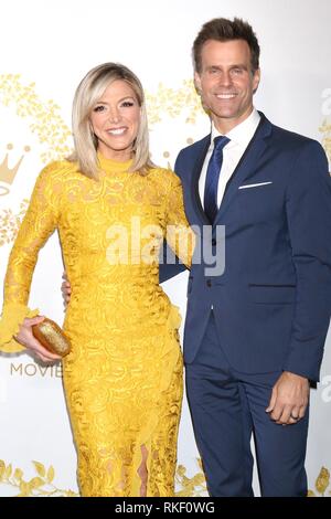 In Pasadena, Kalifornien. 9 Feb, 2019. Debbie Matenopoulos, Cameron Mathison in der Ankunftshalle für Hallmark Channel TCA2019 Winter Party, Turnier, Pasadena, CA Februar 9, 2019. Credit: Priscilla Grant/Everett Collection/Alamy leben Nachrichten Stockfoto