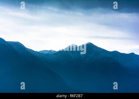 Schneefall, Schnee bedeckten Hügel aus Kathmandu, Nepal, 9 Feb, 2019 Stockfoto