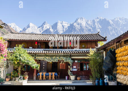 Naxi Familie Guesthouse in Tiger Leaping Gorge, Yunnan, China Stockfoto