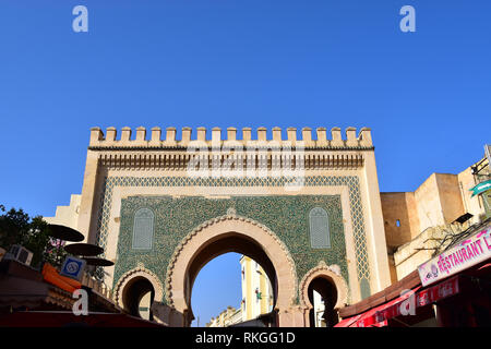 Bab Bou Jeloud, City Gate, Fes, Fes, Marokko Stockfoto