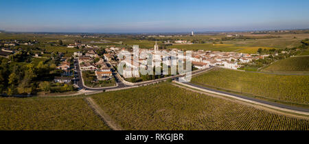 Saint Estephe Dorf, entlang der Weinstraße von Saint Estephe in der Region Bordeaux von Frankreich, Europa Stockfoto