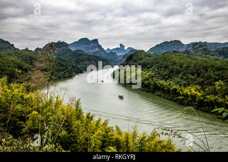 Überblick über die berühmten Mount Danxia, Guangdong, China Stockfoto
