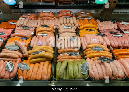 Nahaufnahme von frischen bunten Wurst in Montreal, Kanada Stockfoto