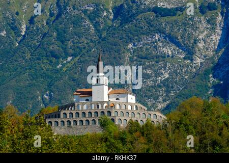 Kirche St. Antonius, Kobarid, Isonzo, Soca Tal, Slowenien Stockfoto