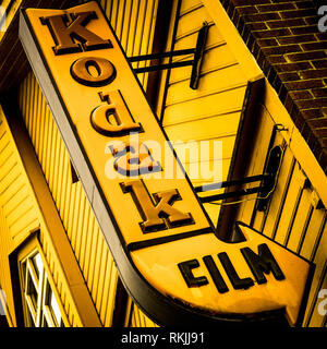 Kodak Film Zeichen außerhalb ein Shop in Sandnes Norwegen Stockfoto