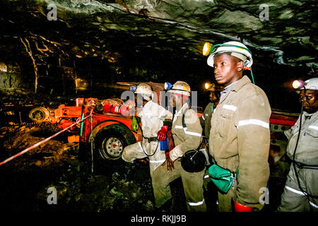 Johannesburg, Südafrika - 11. August 2008: U-Platin Palladium Bergbau und Maschinen Stockfoto