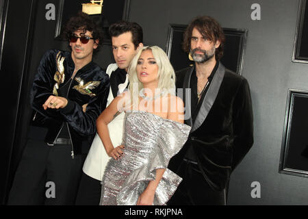 Los Angeles, Kalifornien, USA. Februar 2019. 10. Februar 2019: Los Angeles, Kalifornien: Mark Ronson, Andrew Wyatt, Lady Gaga, Anthony Rossomando. 61. Jährliche GRAMMY Awards im Staples Center. Foto: AdMedia Stockfoto