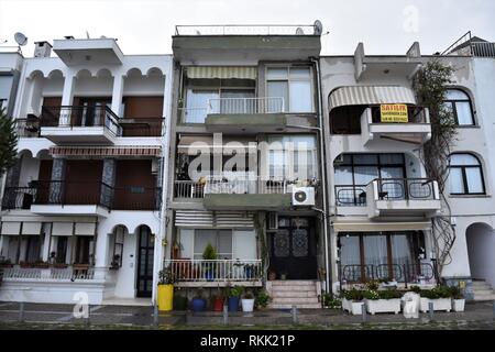 Izmir, Türkei. 26 Jan, 2019. Traditionelle Wohnhäuser in der Altstadt gesehen werden. Credit: Altan Gochre | Verwendung weltweit/dpa/Alamy leben Nachrichten Stockfoto