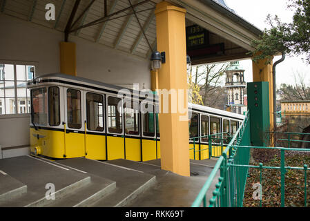 Dresden Bergbahn, Standseilbahn in Deutschland an der Bergstation Stockfoto