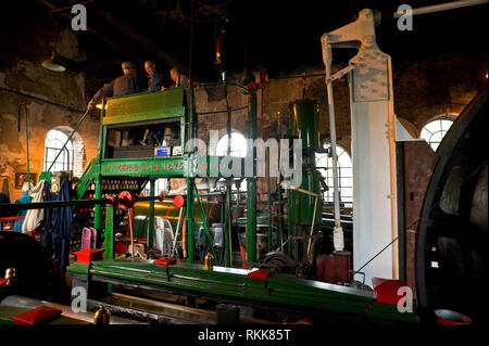 Wicklung Motor im ehemaligen historischen Tief Coal Mine Hetty Grube der Klasse 1 aufgeführt und geplante Denkmal an Hopkinstown in der Nähe von Pontypridd Glamorgan South Wales UK Stockfoto