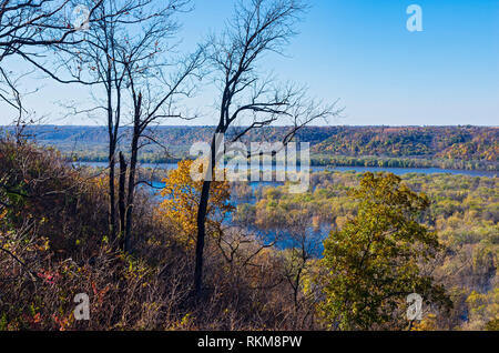 Mississippi river valley von täuschungen der wyalusing State Park in driftless Bereich von Wisconsin und Iowa Grenze Stockfoto