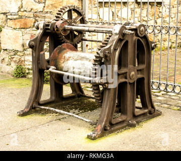 Wenn ein Standard für das Ziehen oder Heben schwerer Lasten durch manuelle Arbeit. Stockfoto