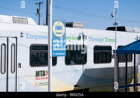 "Empower Maryland durch Transit" Slogan Baltimore Licht RailLink Detail Stockfoto