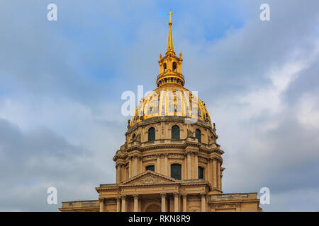 Les Invalides, Komplex von Museen und Monumente in Paris, Frankreich, ist die Grabstätte von Napoleon Bonaparte und viele Kriegshelden Stockfoto