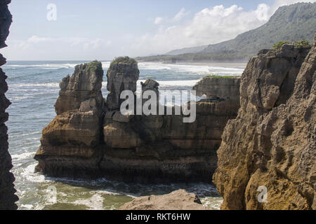 Erodierten Felsen an Pancake Rocks in Neuseeland Stockfoto