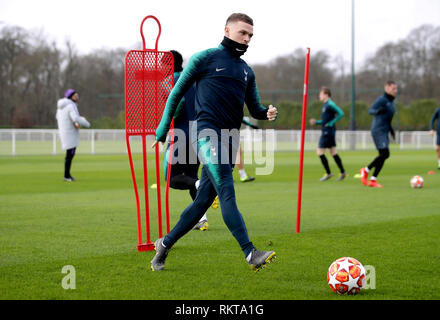 Tottenham Hotspur ist Kieran Trippier während einer Schulung in Enfield Training Centre, London. Stockfoto