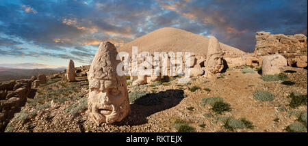 Statue Kopf bei Sonnenuntergang, von links, Antiochos, Commenge, Zeus, Apollo, Herekles & Adler, vor der 62 v. Chr. königliche Grab, West Terrasse, Berg Nemrut Stockfoto