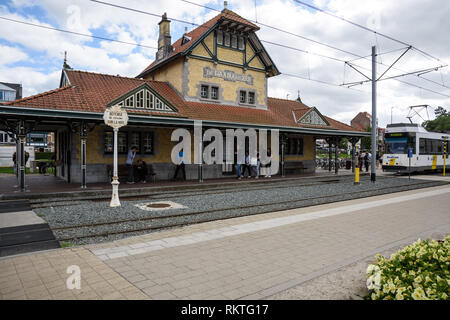 Belgien, De Haan, Kusttram - Belgien, De Haan, die Küstenstraßenbahn Stockfoto