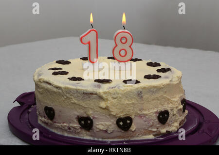 Kuchen im Alter von achtzehn Jahren. Stockfoto