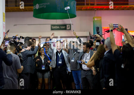 Sao Paulo, Sao Paulo, Brasilien. 12 Feb, 2019. Allgemeine Ansicht der Expo Center Norte, in Sao Paulo, wo der Campus Party 2019, der größte IT und Technologie Veranstaltung in Brasilien statt. Die Veranstaltung geschieht, bis 17. Februar, und sollte der Besuch von etwa 120 Tausend Menschen erhalten. Credit: Paulo Lopes/ZUMA Draht/Alamy leben Nachrichten Stockfoto