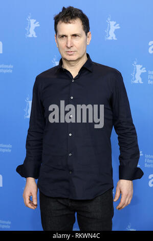 Berlin, Deutschland. 10 Feb, 2019. Yuval Adler während der "Die operativen/Die Agentin" fotoshooting an der 69. Internationalen Filmfestspiele Berlin/Berlinale 2019 im Hotel Grand Hyatt am 10 Februar, 2019 in Berlin, Deutschland. | Verwendung der weltweiten Kredit: dpa/Alamy leben Nachrichten Stockfoto