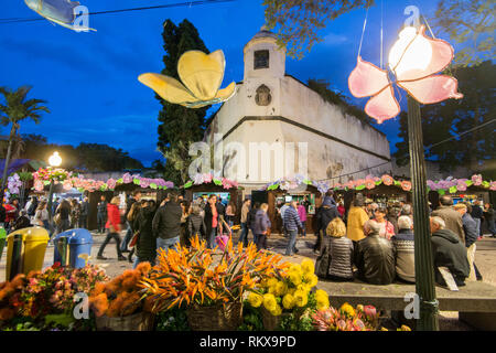 Der Palacio de Sao Lourenco in der Avenida Arriaga auf der Festa da Flor oder Spring Flower Festival in der Stadt von Funchal auf der Insel Madeira in t Stockfoto