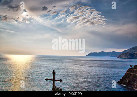 Malerischen Manarola Sonnenuntergänge Stockfoto
