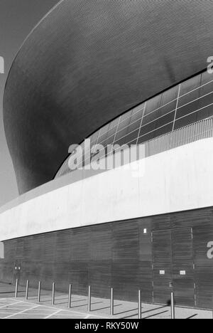 Das Äußere des London Aquatics Center im Queen Elizabeth Olympic Park, Stratford, East London, Großbritannien Stockfoto