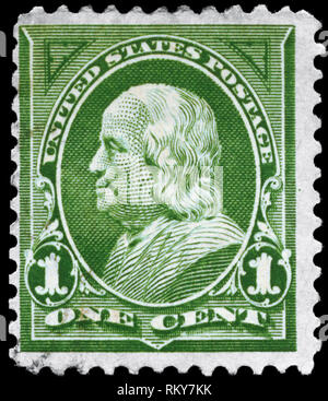 USA - ca. 1898: einen Stempel in den USA gedruckten zeigt das Porträt eines Benjamin Franklin (1706-1790), Serie, ca. 1898 Stockfoto