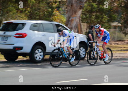 Radfahrer während der Tour Down Under Radrennen in Victor Harbor, South Australia Stockfoto