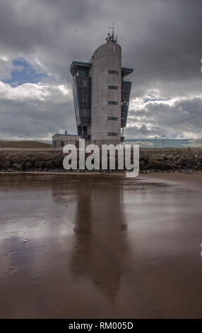 Aberdeen Versand Control Center an einem bewölkten Tag. Stockfoto