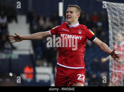 Nottingham Forest Ryan Yates feiert zweiten Ziel seiner Seite des Spiels zählen während der Himmel Wette Championship Match in West Bromwich, West Bromwich. Stockfoto