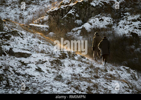 Pirsch im verschneiten Lake District National Park. Stockfoto