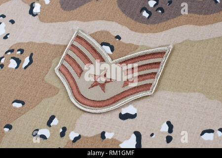 12. Mai 2018. US AIR FORCE Staff Sergeant rang Patch auf Desert Battle Dress Uniform Stockfoto